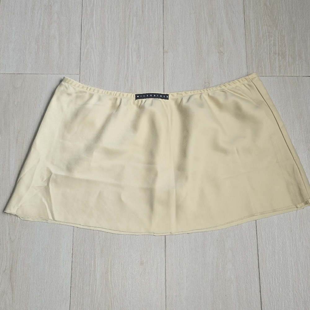 Missguided Cream Mini Skirt
